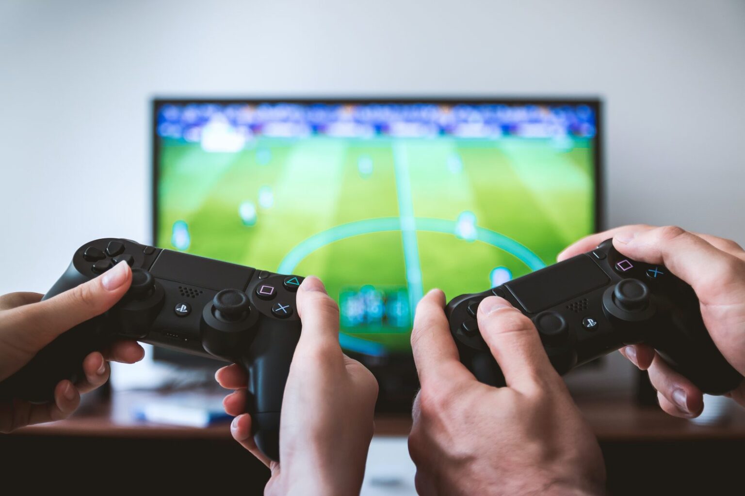 View of Does Screen Time Decrease IQ? - The Digital Parents